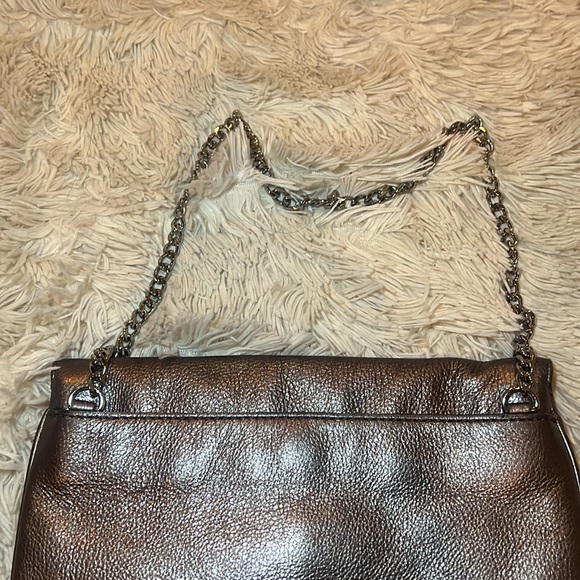 MICHAEL KORS CLUTCH BAG - Picture 9 of 11